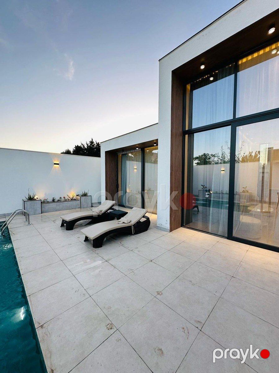 İcarəyə verilir 4 otaqlı həyət evi/bağ evi 240 m² — Ev, villa, Bakı (5)