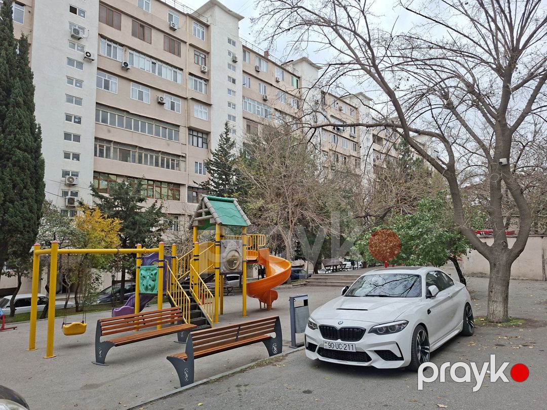 Satılır 4 otaqlı köhnə tikili 110 m² — Mənzil, Bakı (5)