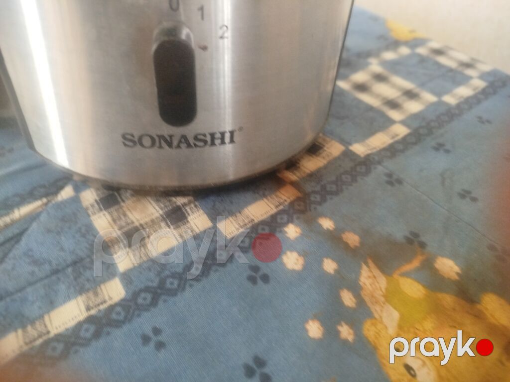 Şirəçəkən Sonashi, Mərkəzdənqaçma, İşlənmiş, Ünvandan götürmə — Şirə sıxaçları, Bakı (4)