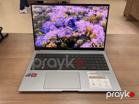 ASUS Zenbook 15 OLED – Ryzen 7 / 32GB RAM ASUS Zenbook 15 OLED — Bakı