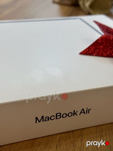 Apple MacBook Air 13.6-inch M3 16GB/512GB — Bakı