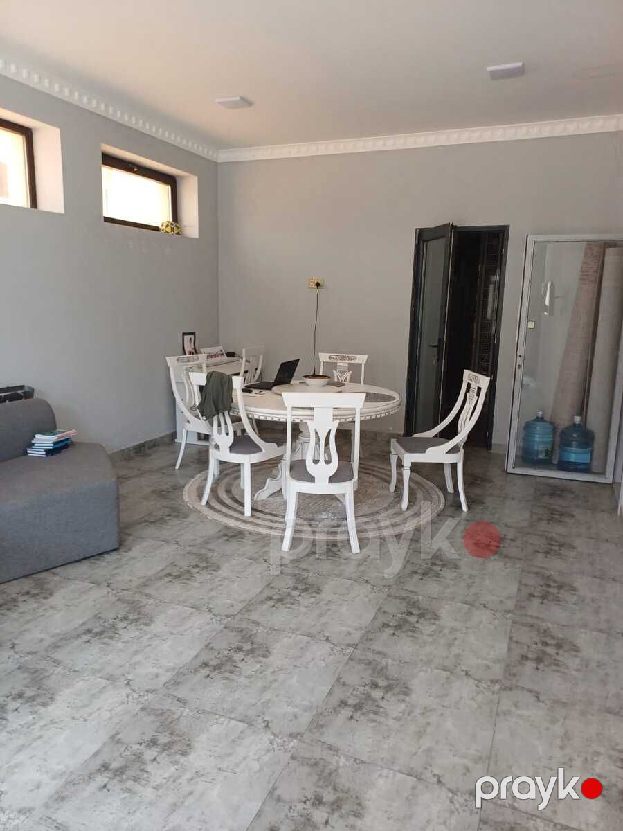 Satılır 4 otaqlı həyət evi/bağ evi 240 m² — Ev, villa, Bakı (8)