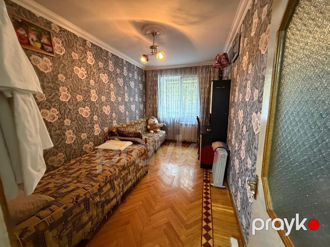 Satılır 5 otaqlı köhnə tikili 100 m² — Mənzil, Bakı (8)