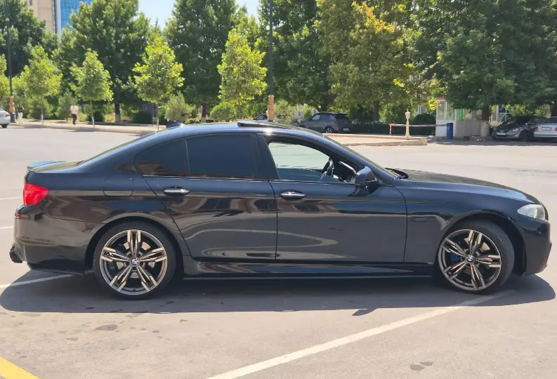 BMW 528i F10 2011 — gündəlik icarə — Naxçıvan