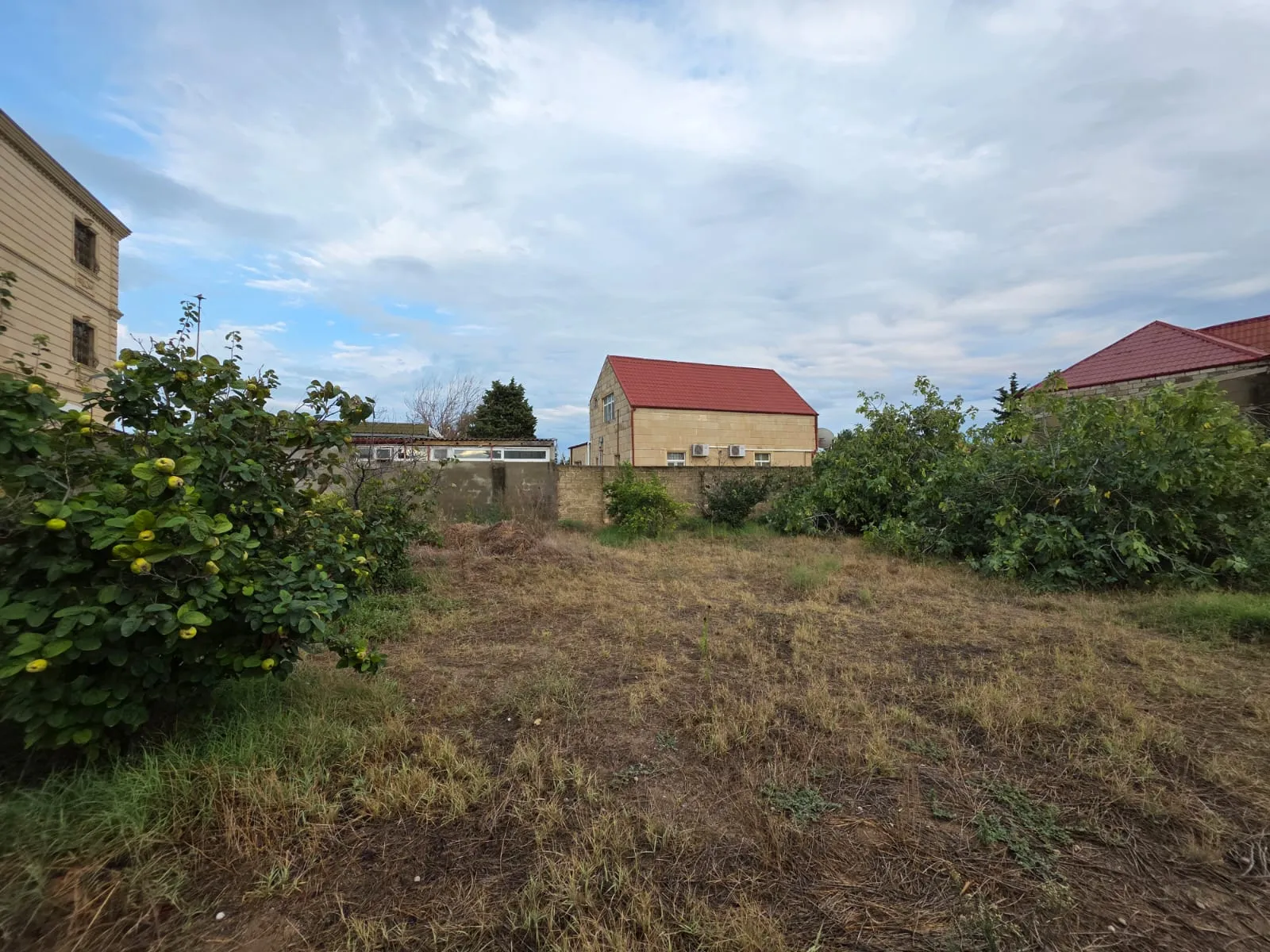 Şüvəlan, Torpaq satılır - 14 sot — Torpaq, Bakı (2)