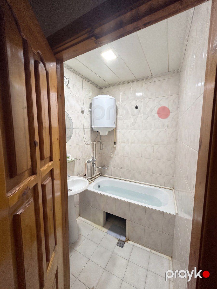Satılır 3 otaqlı köhnə tikili 75 m² — Mənzil, Bakı (10)