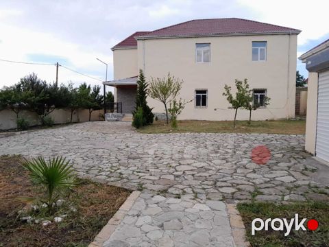 Satılır 8 otaqlı həyət evi/bağ evi 204 m²