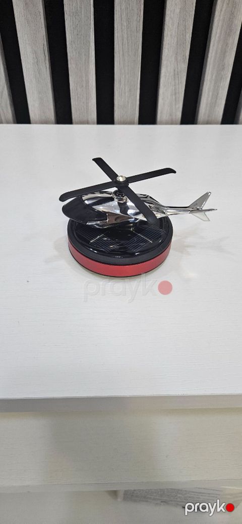 Ətir saçan helikopter. 10 ml ətir ilə birgə. Maşın üçün aksesuar — Bakı