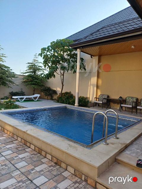 Satılır 4 otaqlı həyət evi/bağ evi 250 m² — Bakı