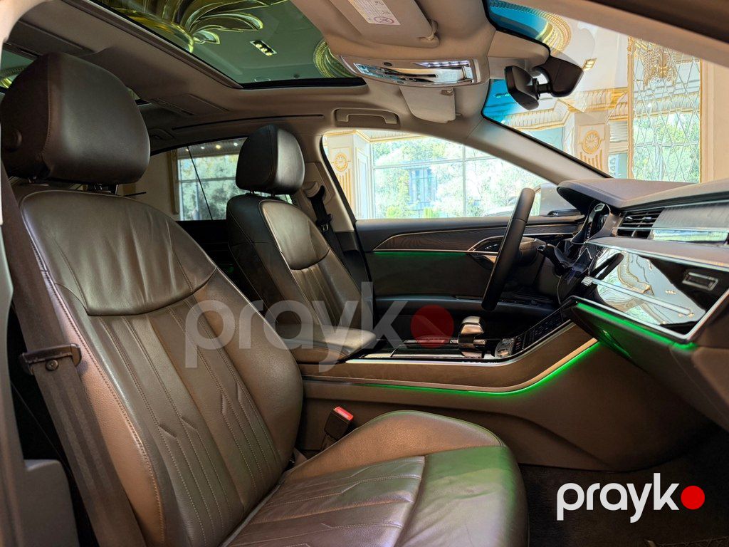 Audi A8, 3.0 L, 2018 il, 130 000 km — Avtomobillər, Bakı (12)