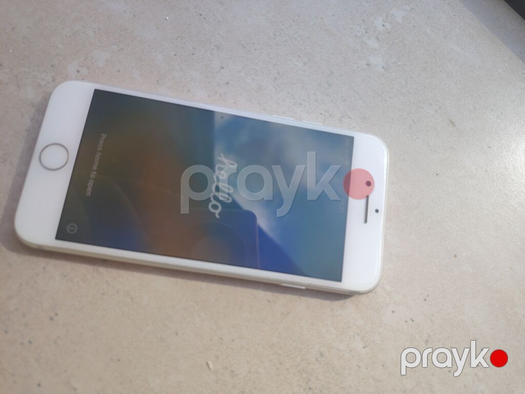 IPhone 8, 64 GB, Ağ, Barmaq izi, Simsiz şarj — Apple iPhone, Bakı (2)