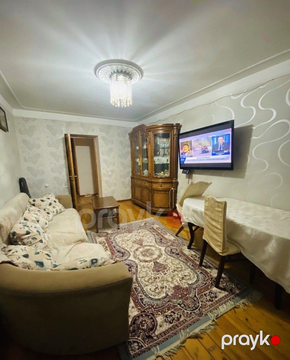 Satılır 3 otaqlı köhnə tikili 70 m² — Mənzil, Bakı (2)