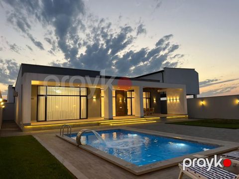İcarəyə verilir 4 otaqlı həyət evi/bağ evi 250 m² — Bakı