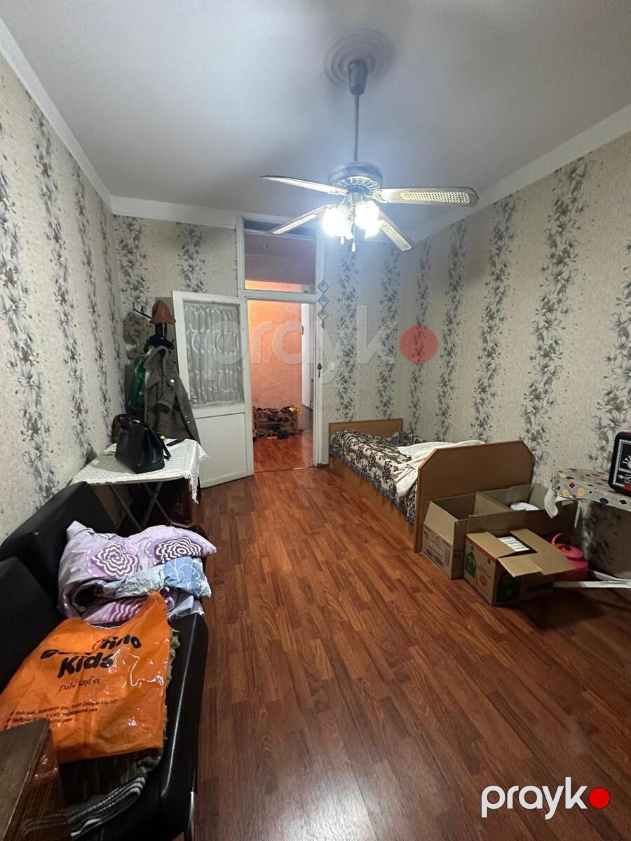 Satılır 5 otaqlı köhnə tikili 135 m² — Mənzil, Bakı (9)
