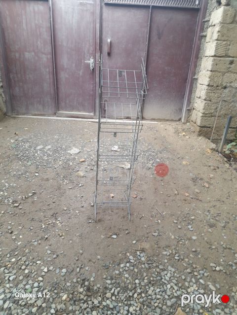 Məhsul: Metal mağaza stendi (4 səbətli vitrin) Təsvir: - Supermarket — Digah