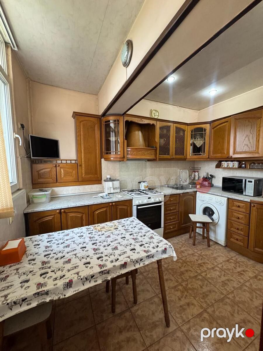 Satılır 4 otaqlı köhnə tikili 105 m² — Mənzil, Bakı (6)