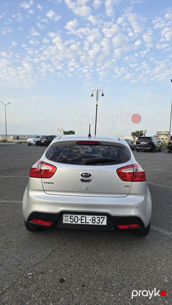 Kia Rio, 1.6 L, 2011 il, 90 000 km — Avtomobillər, Sumqayıt (6)