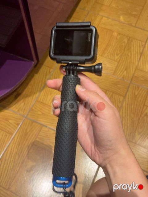 GoPro HERO5 Black action kamera + əl tutacağı - 2 düymlük toxunma — Pirəkəşkül