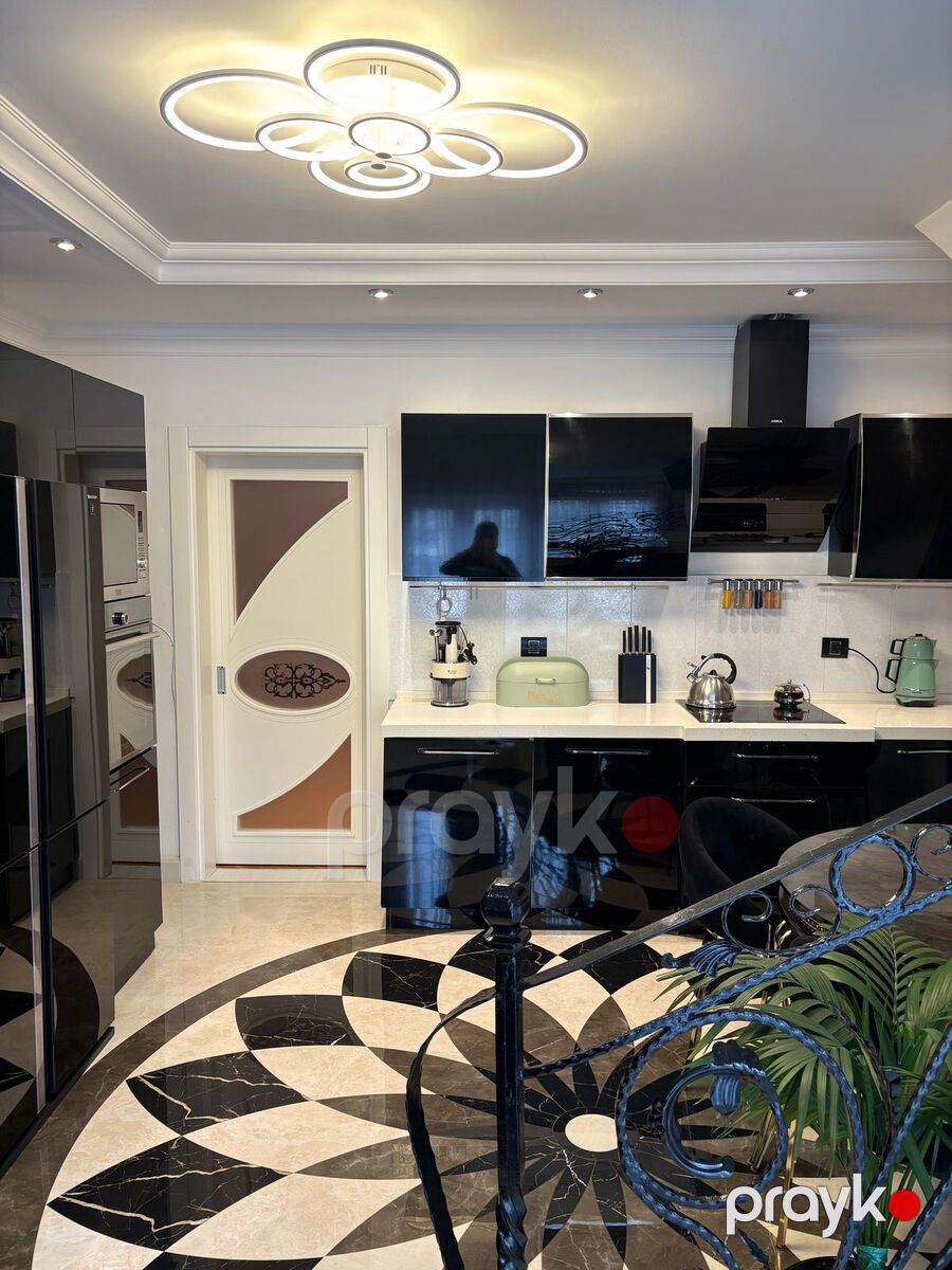 Satılır 5 otaqlı yeni tikili 180 m² — Mənzil, Bakı (9)