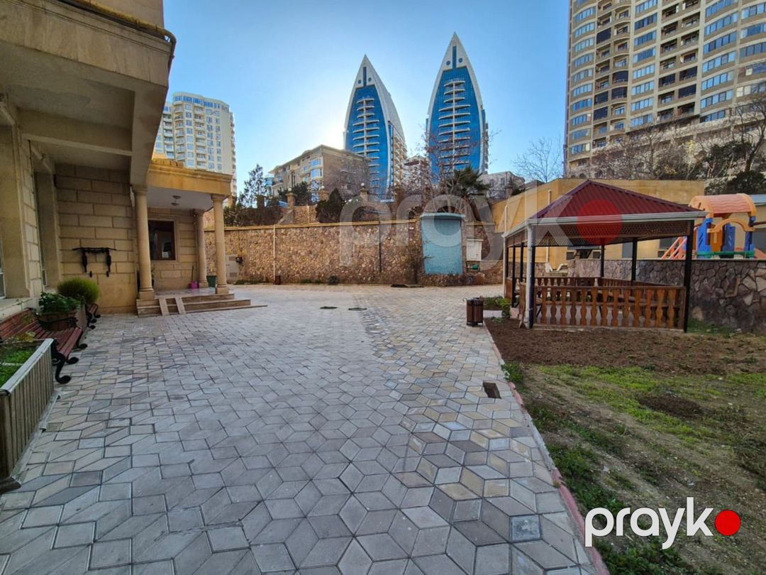 Satılır 4 otaqlı yeni tikili 200 m² — Mənzil, Bakı (4)