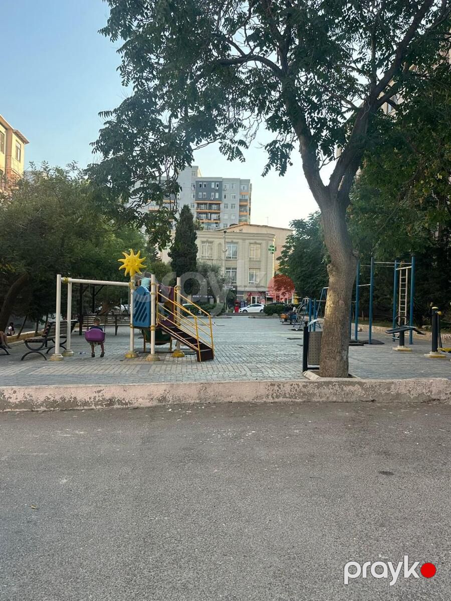 Satılır 1 otaqlı köhnə tikili 35 m² — Mənzil, Bakı (7)