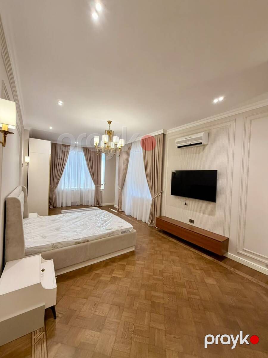 İcarəyə verilir 4 otaqlı yeni tikili 240 m² — Mənzil, Bakı (7)