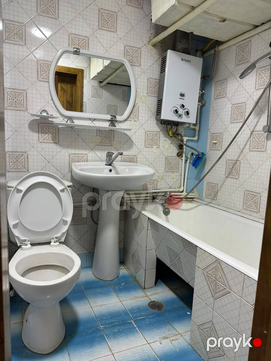İcarəyə verilir 2 otaqlı köhnə tikili 45 m² — Mənzil, Bakı (9)