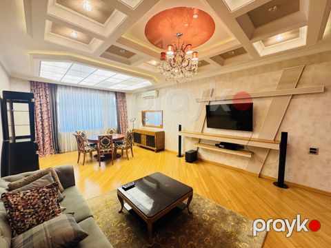 Satılır 4 otaqlı yeni tikili 185 m² — Bakı