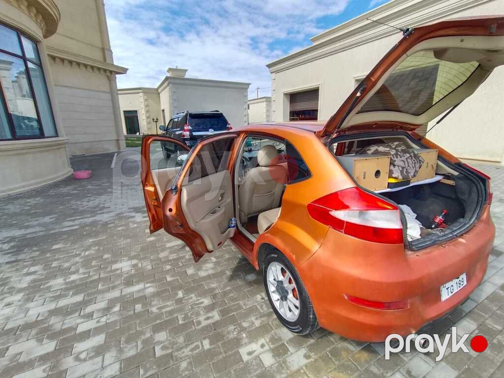 Chery Very (A13), 1.5 L, 2011 il, 383 879 km — Avtomobillər, Bakı (3)
