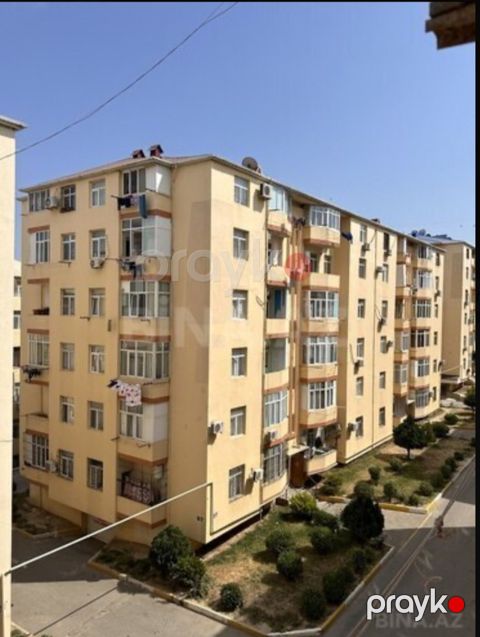 Satılır 4 otaqlı yeni tikili 100 m² — Bakı