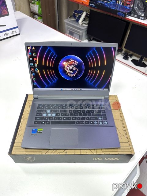 Msı Thin 15 B13UCX i5-13420H RTX 2050 4GB 16GB 144Hz — Bakı