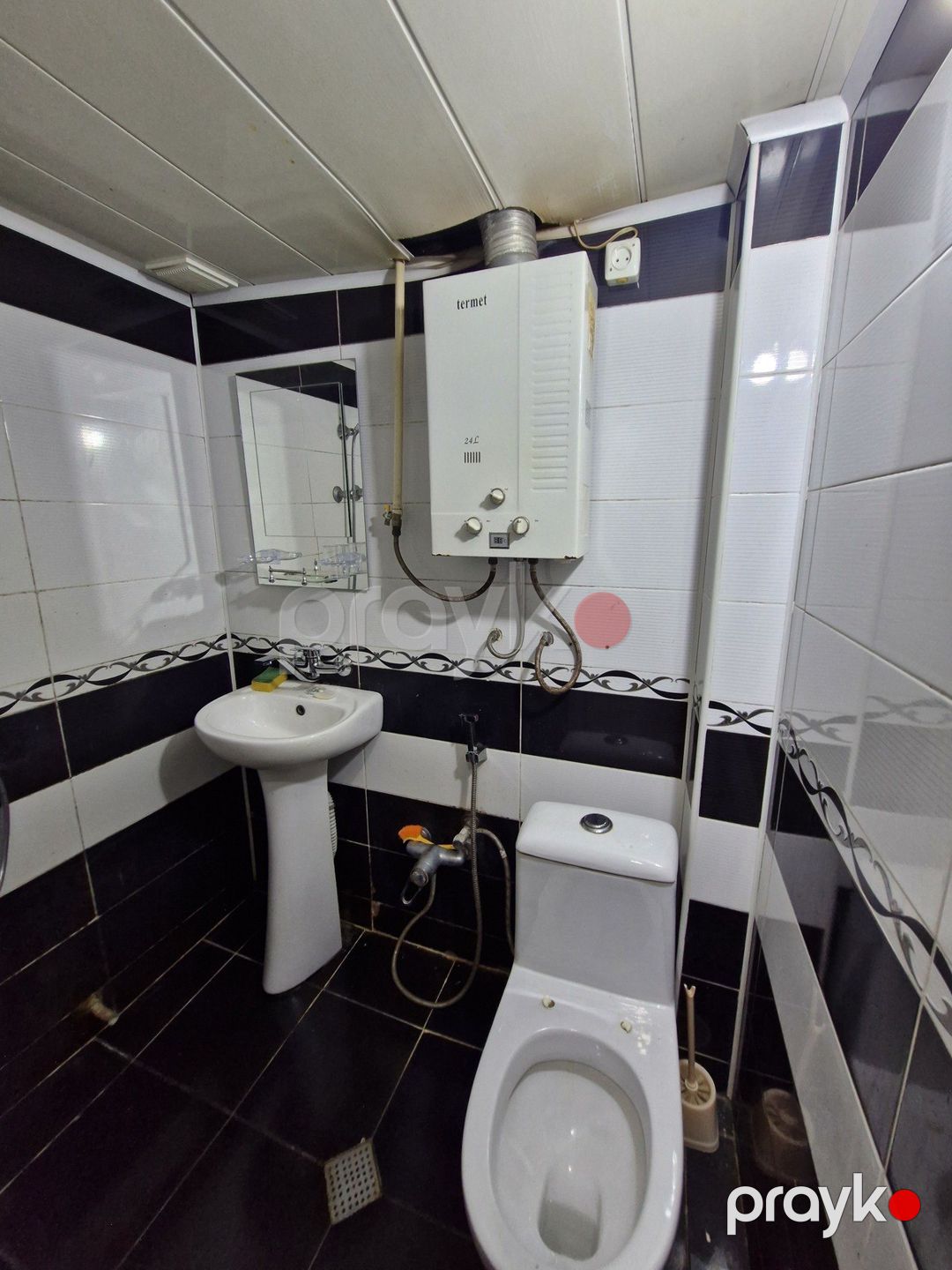 Satılır 2 otaqlı köhnə tikili 55 m² — Mənzil, Bakı (10)