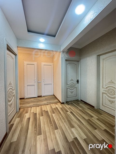 Satılır 3 otaqlı köhnə tikili 70 m² — Bakı