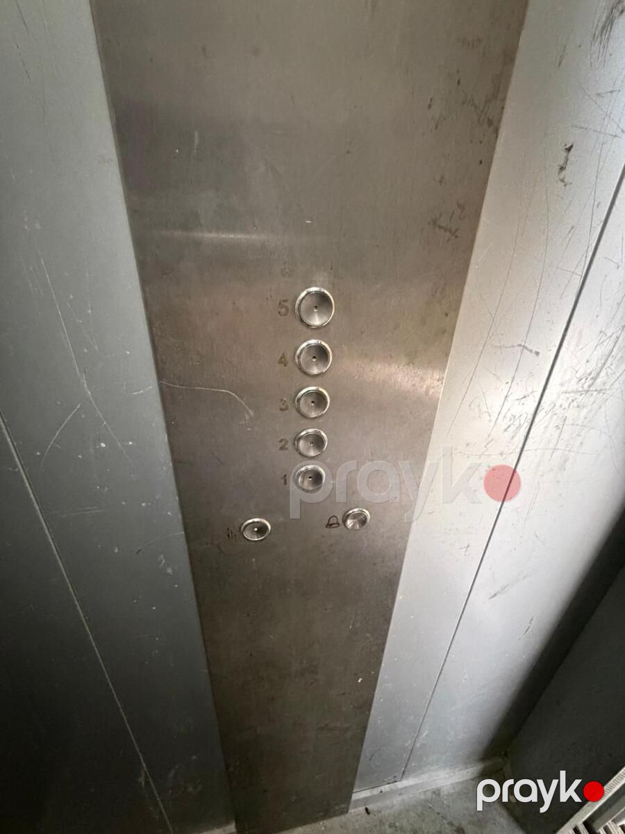 Satılır 3 otaqlı köhnə tikili 90 m² — Mənzil, Bakı (3)