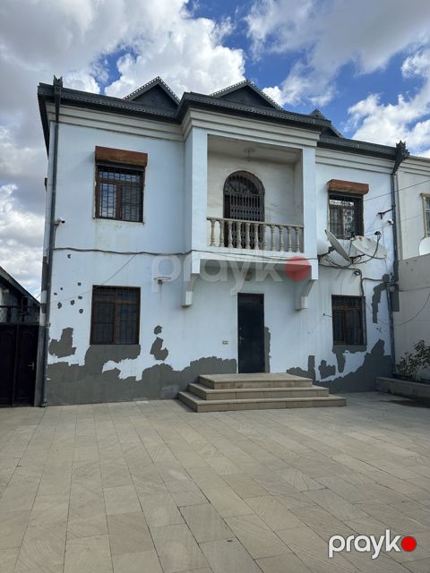 İcarəyə verilir 5 otaqlı həyət evi/bağ evi 200 m² — Bakı