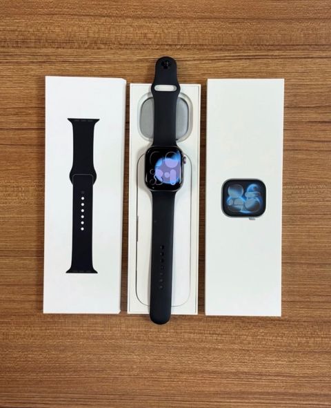 Apple Watch Series 11 Aluminum Space Gray 46mm — Bakı