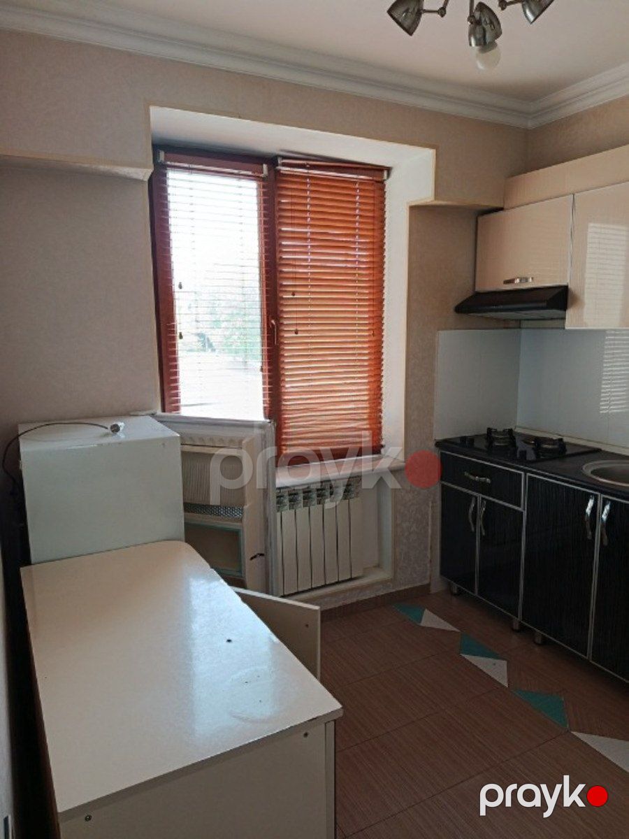 Satılır 1 otaqlı köhnə tikili 40 m² — Mənzil, Bakı (2)