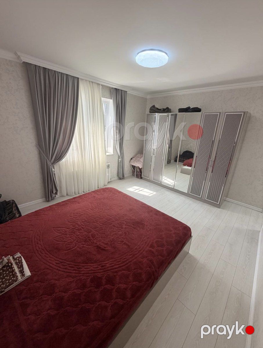 Satılır 4 otaqlı həyət evi/bağ evi 200 m² — Ev, villa, Bakı (12)