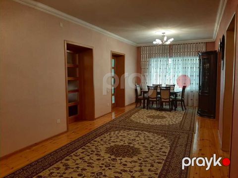 Həyət evi, Quba r — Quba