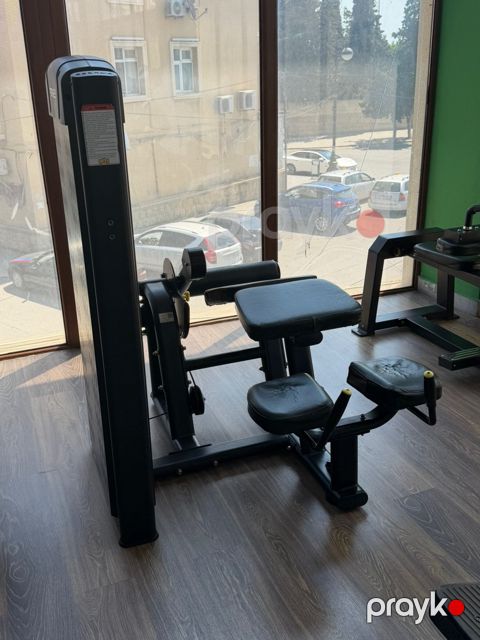 Trenajor Volksgym — Bakı