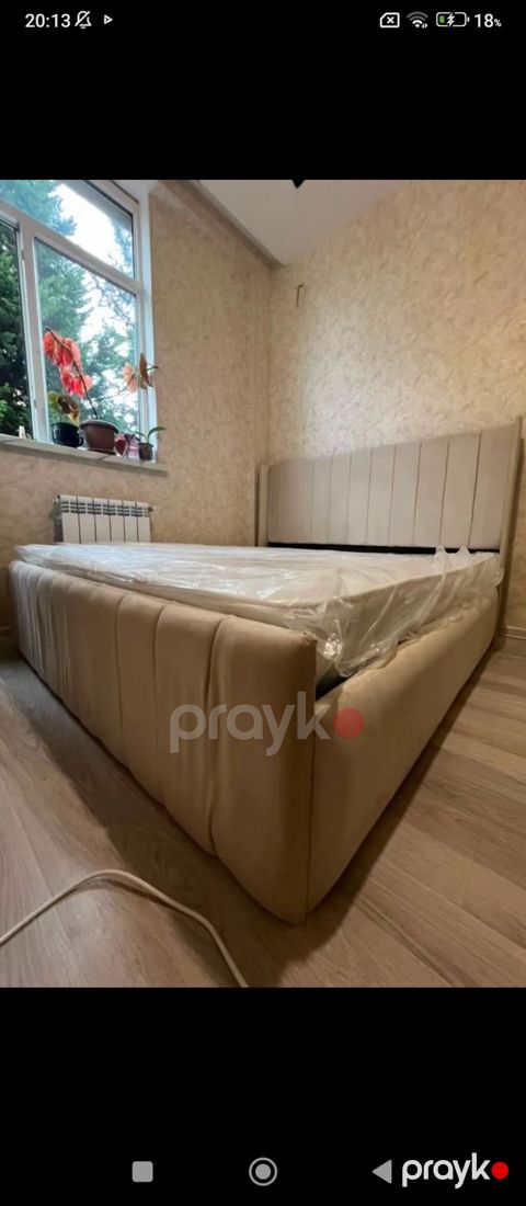 Mebel: Yumşaq başlıq və ön tərəfli, tam parça ilə üzlənmiş iki — Xırdalan