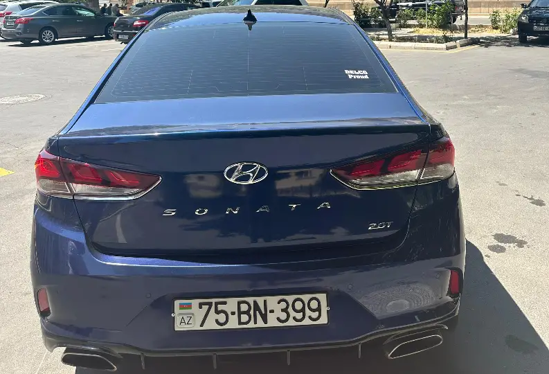Hyundai Sonata 2017 — gündəlik icarə — Passenger Car Rental
