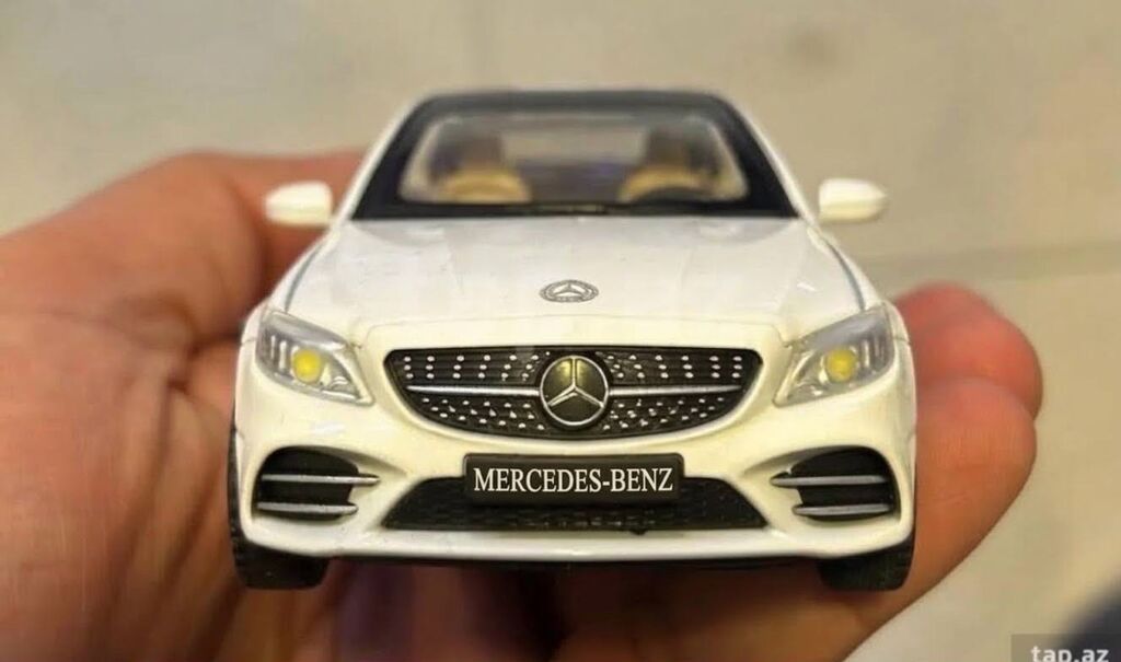 Məhsul: Mercedes‑Benz C‑Class sedan metal model avtomobil (masaüstü — Oyuncaq nəqliyyatı, Bakı (4)