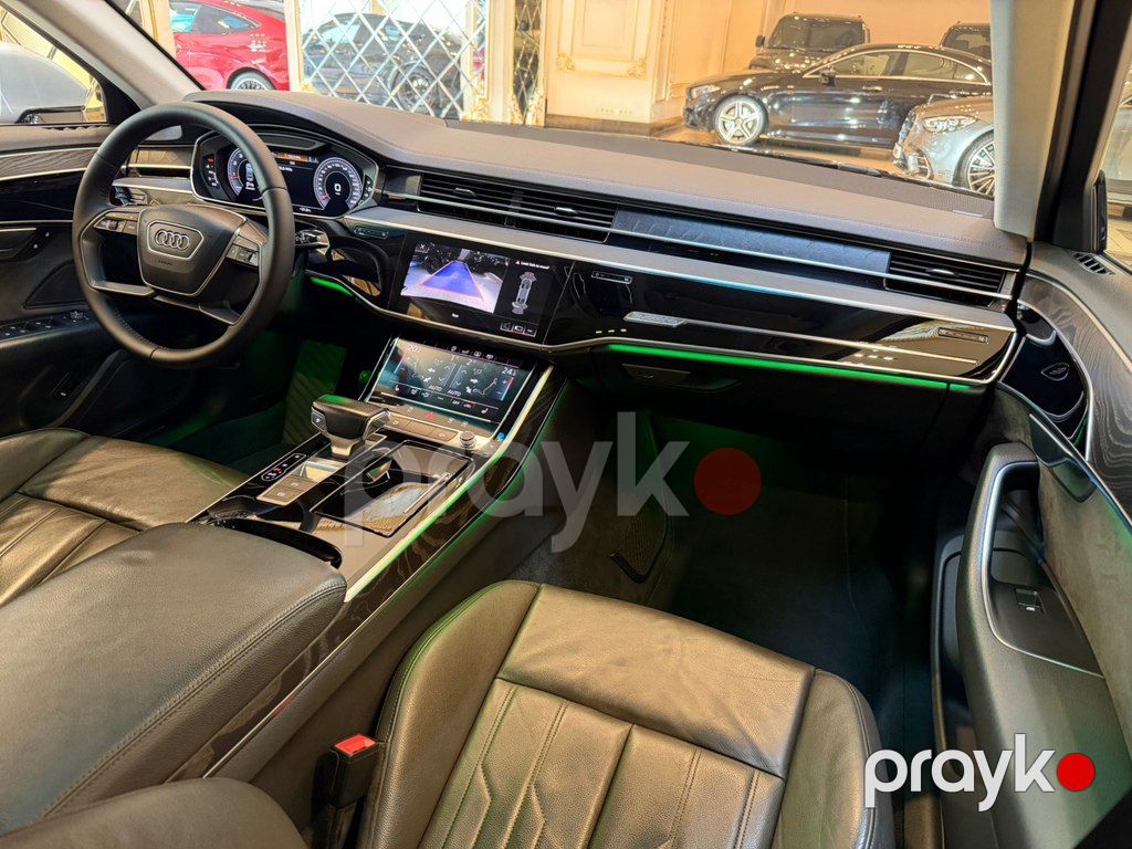 Audi A8, 3.0 L, 2018 il, 130 000 km — Avtomobillər, Bakı (11)