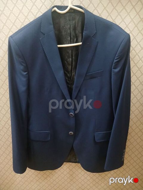 Kostyum — Bakı