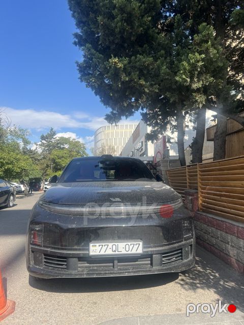 Li Auto L7, 1.5 L, 52.3 kWh, 2025 il, 14 000 km — Bakı