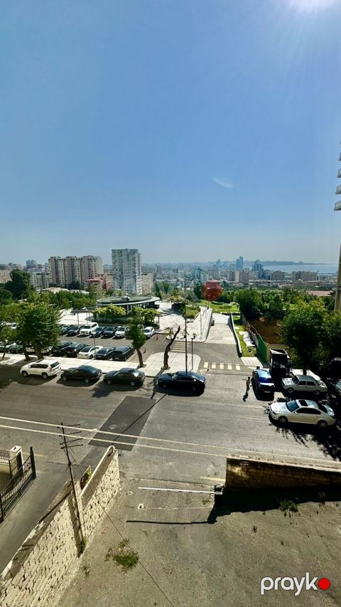 Satılır 3 otaqlı köhnə tikili 75 m² — Bakı
