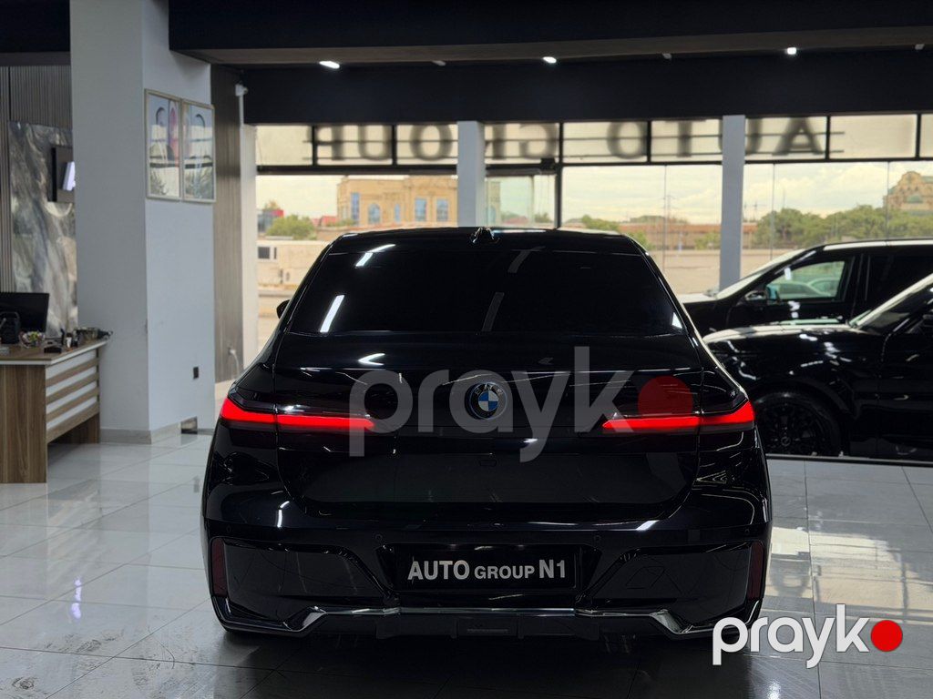 BMW i7, 105.7 kWh, 2022 il, 55 000 km — Avtomobillər, Bakı (5)