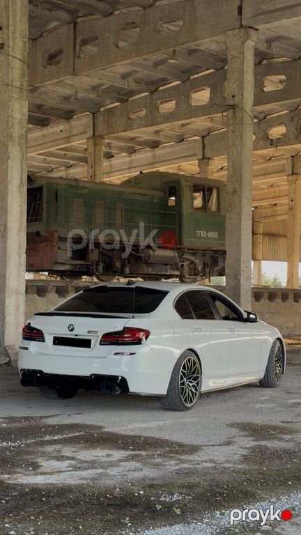BMW 528, 2.0 L, 2013 il, 300 000 km — Avtomobillər, Ağstafa (4)