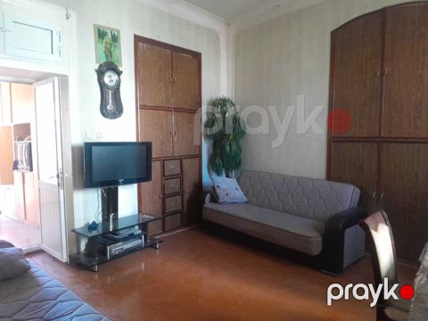 İcarəyə verilir 2 otaqlı köhnə tikili 52 m² — Bakı